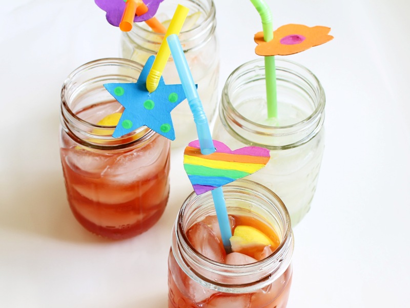 https://www.kixcereal.com/wp-content/uploads/2014/06/2014_7_craft_straw_charms-2.jpg